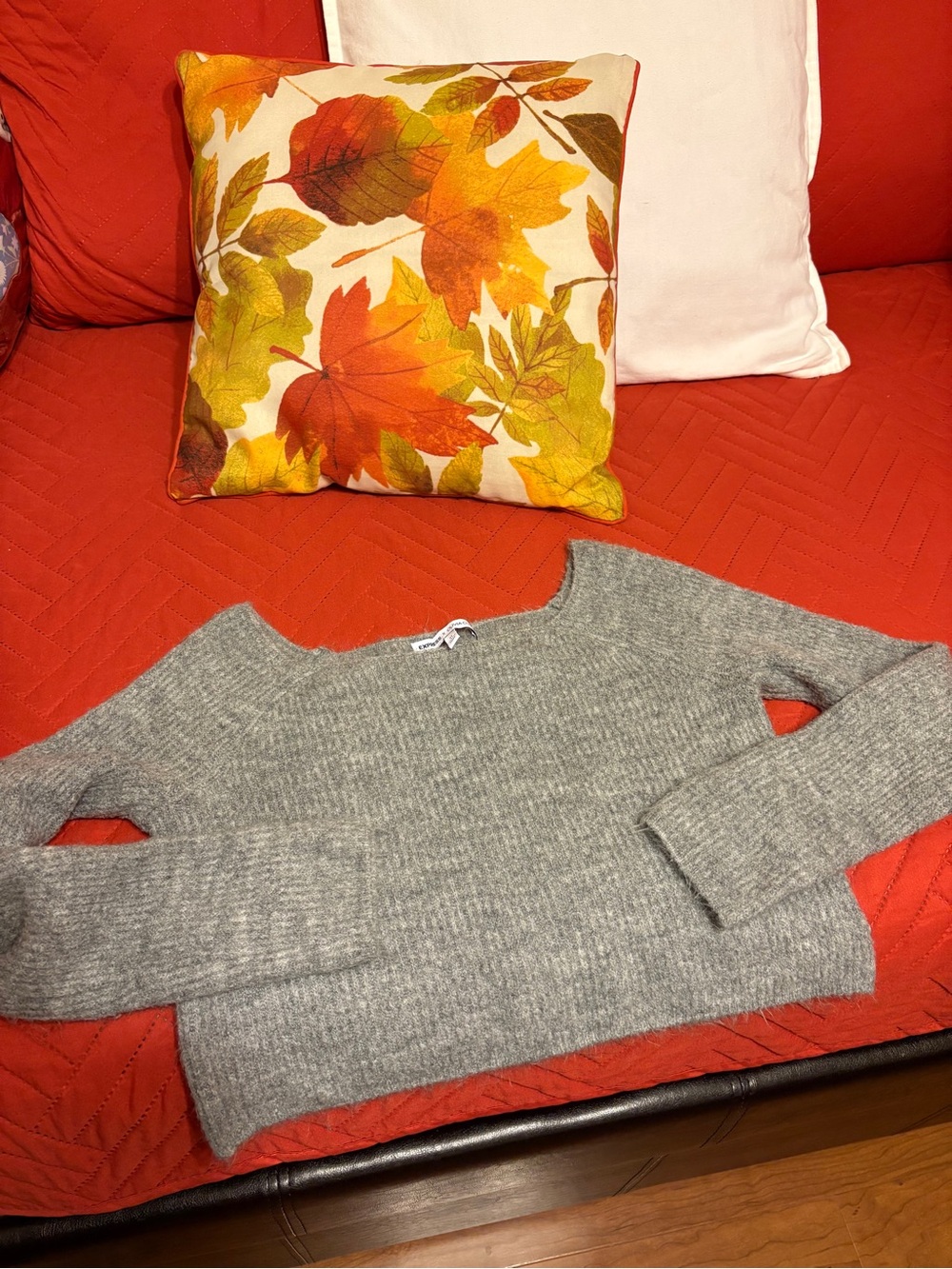 Gray Women's Knit Sweater - Classic Crewneck crop